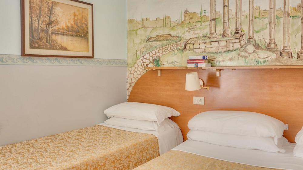 Hotel Resi Rome